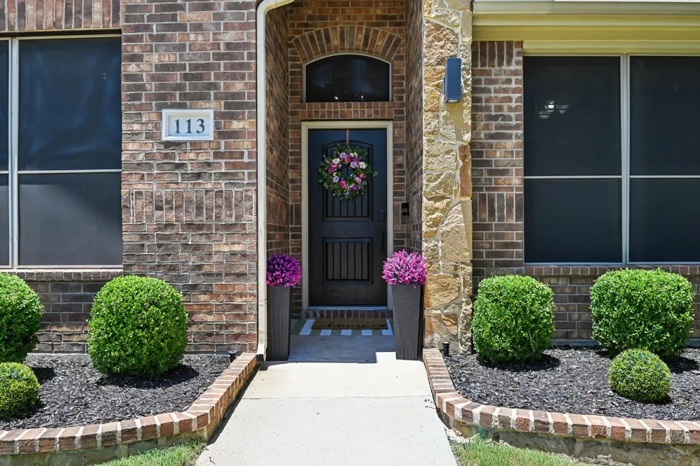 113 Cool Meadows Lane Red Oak, TX 75154