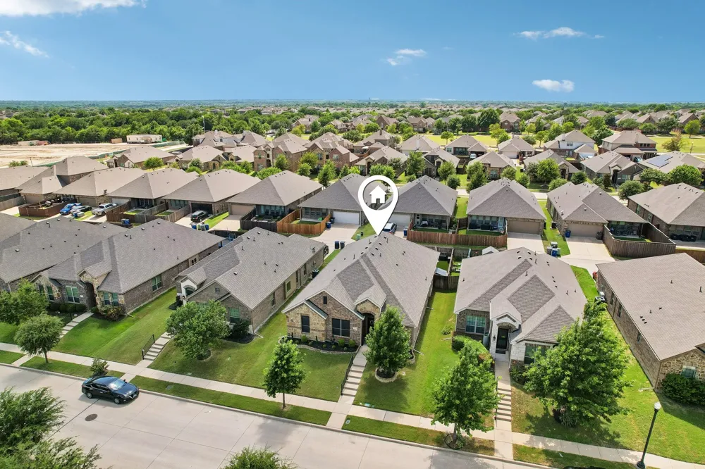 113 Cool Meadows Lane Red Oak, TX 75154