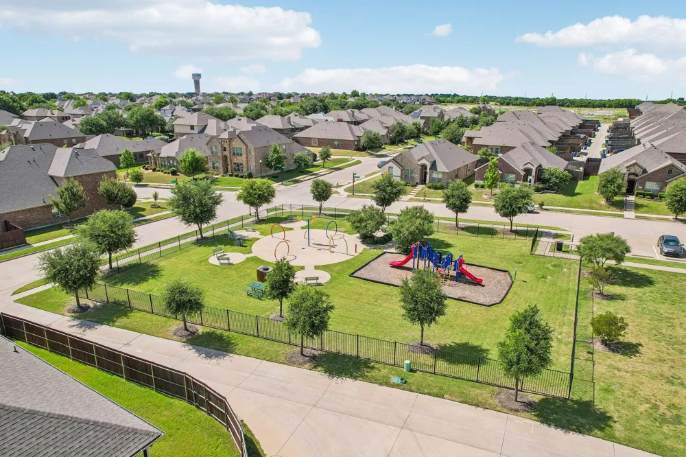 113 Cool Meadows Lane Red Oak, TX 75154