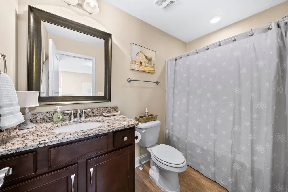 1636 Shadow Green Dr Franklin, TN 37064
