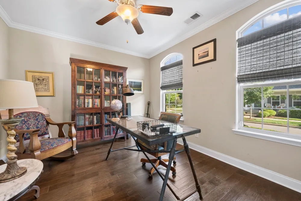 1636 Shadow Green Dr Franklin, TN 37064