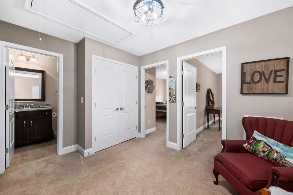 1636 Shadow Green Dr Franklin, TN 37064