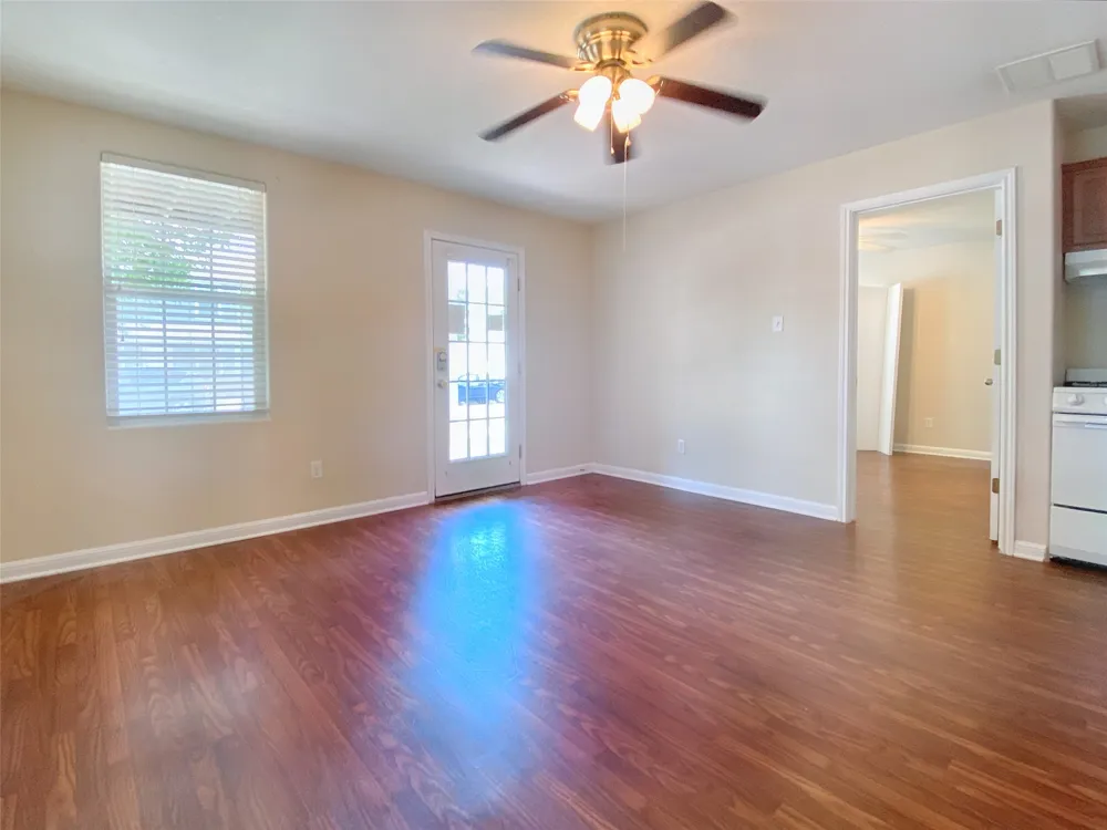 148 Rush Haven #C San Marcos, TX 78666