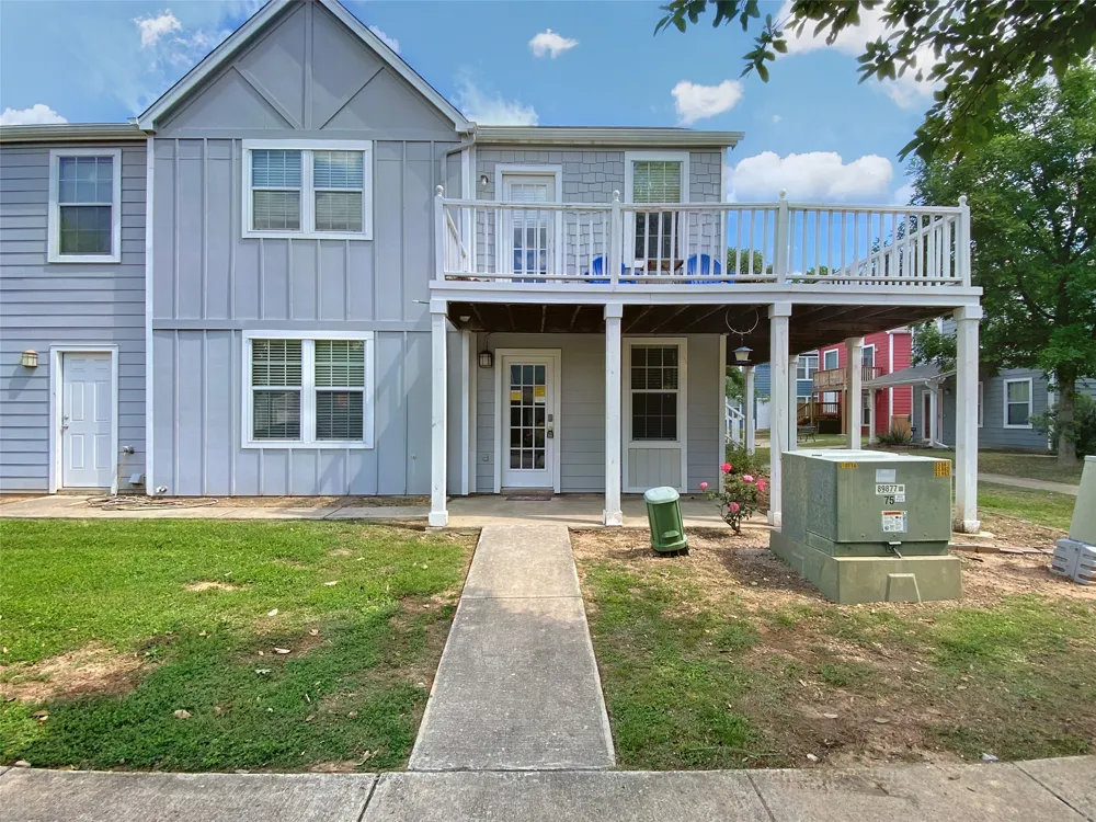 148 Rush Haven #C San Marcos, TX 78666