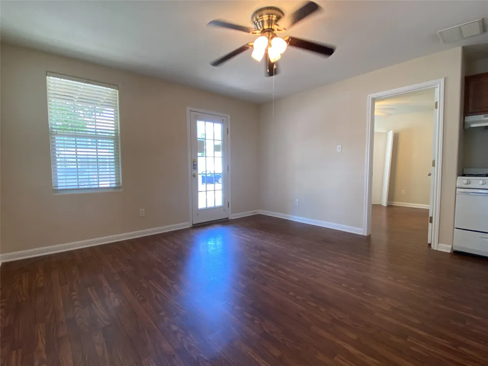 148 Rush Haven #C San Marcos, TX 78666