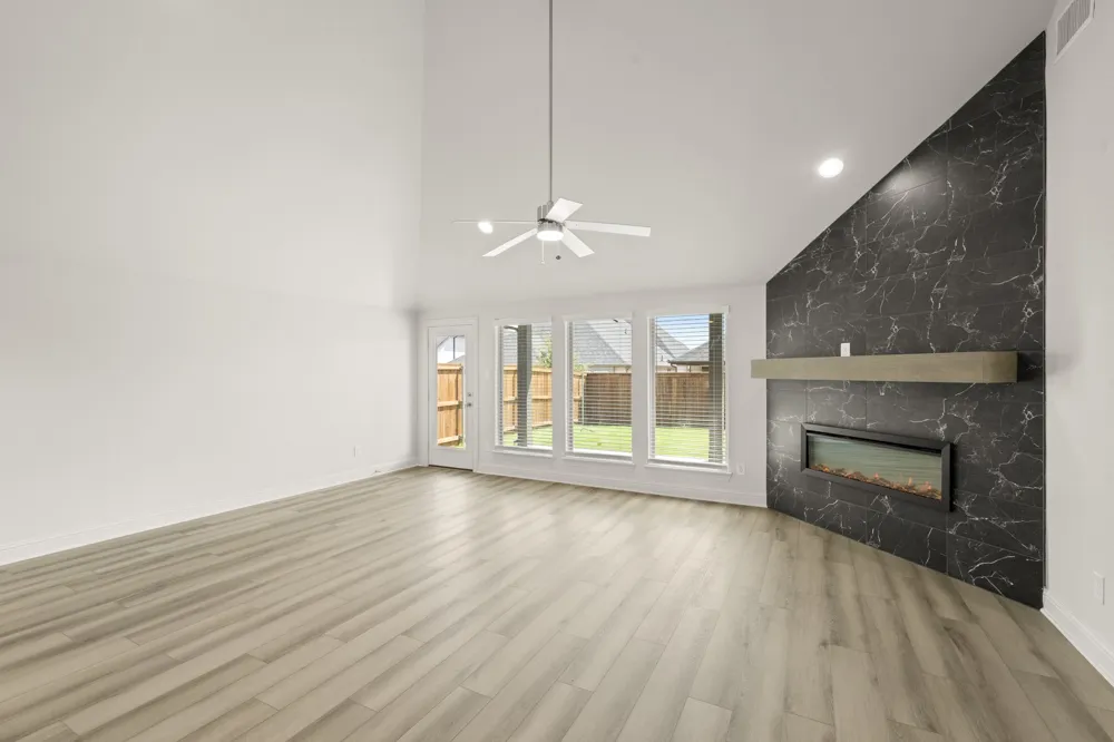4638 Sweeprange Road Midlothian, TX 76065