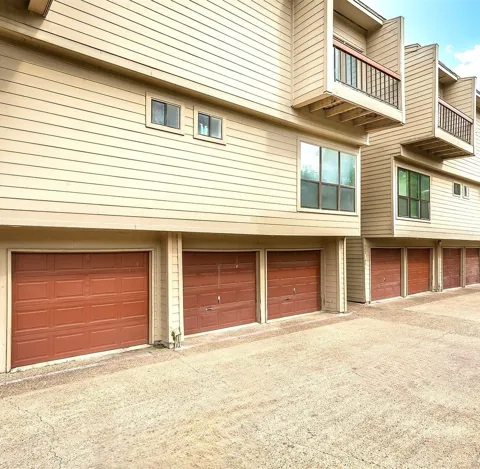 7660 Skillman Street #401