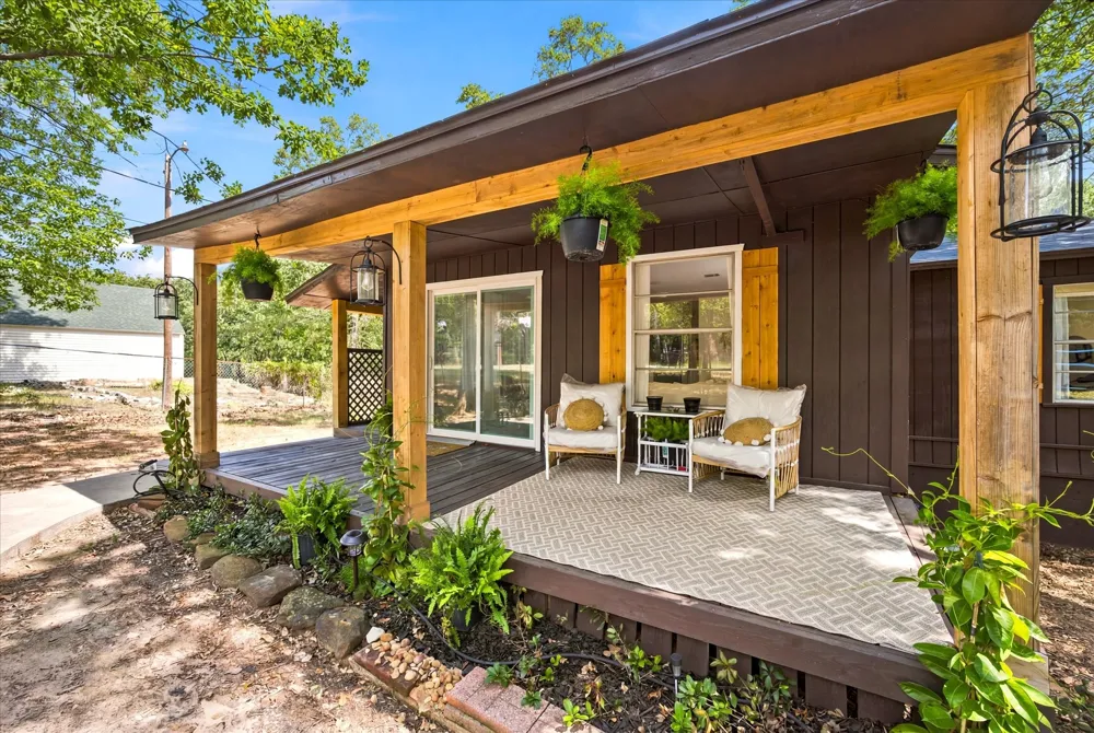 417 Shady Trail Tool, TX 75143