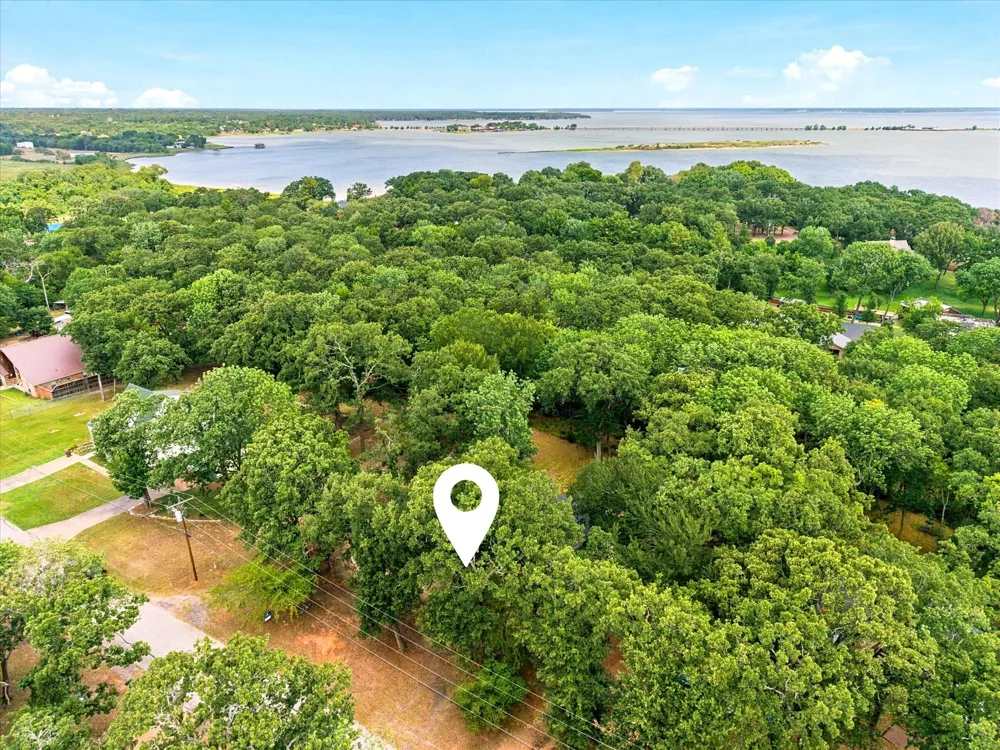 417 Shady Trail Tool, TX 75143