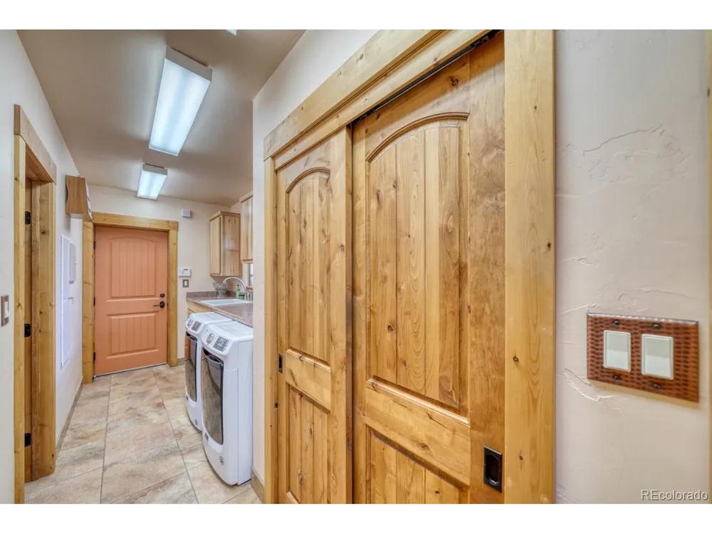 13120 County Road 261 A Nathrop, CO 81236