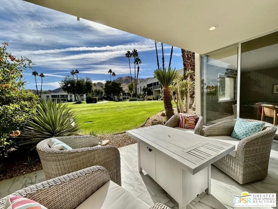 515 Desert Lakes Drive Palm Springs, CA 92264