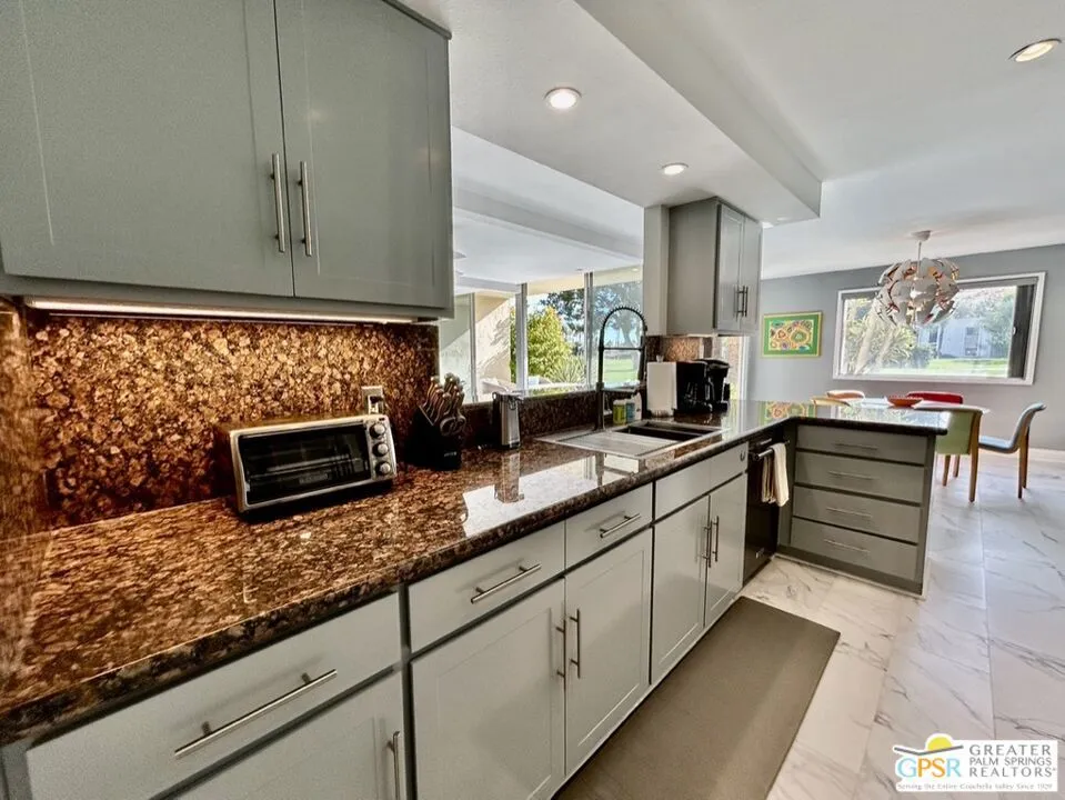 515 Desert Lakes Drive Palm Springs, CA 92264
