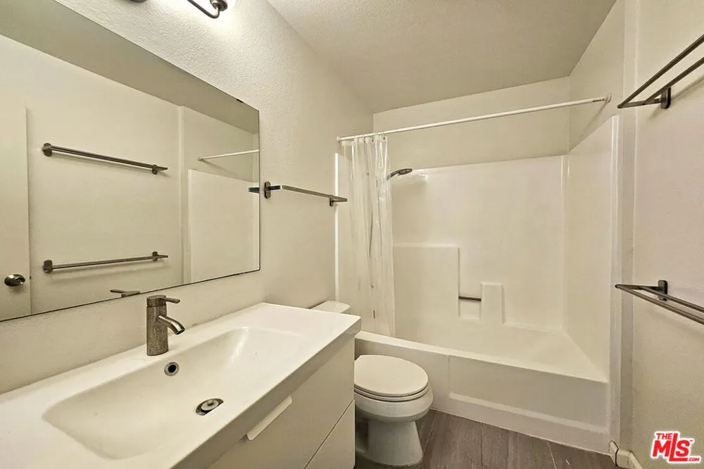 1454 E Orange Grove Boulevard #1 Pasadena, CA 91104