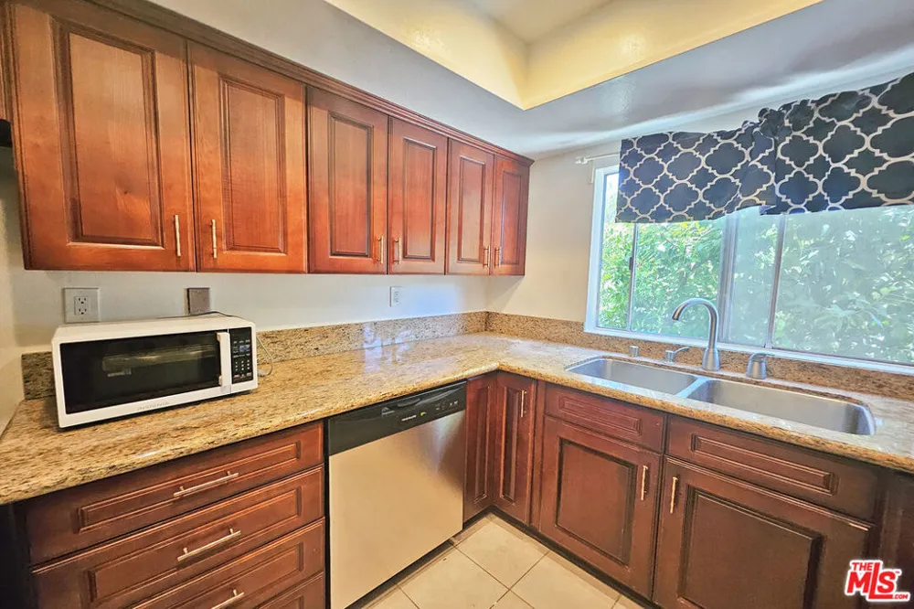 1454 E Orange Grove Boulevard #1 Pasadena, CA 91104