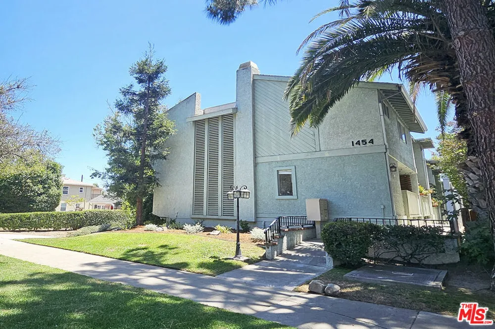 1454 E Orange Grove Boulevard #1 Pasadena, CA 91104