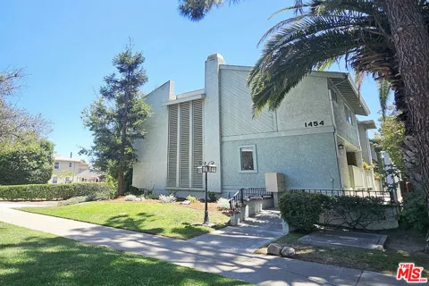 1454 E Orange Grove Boulevard #1