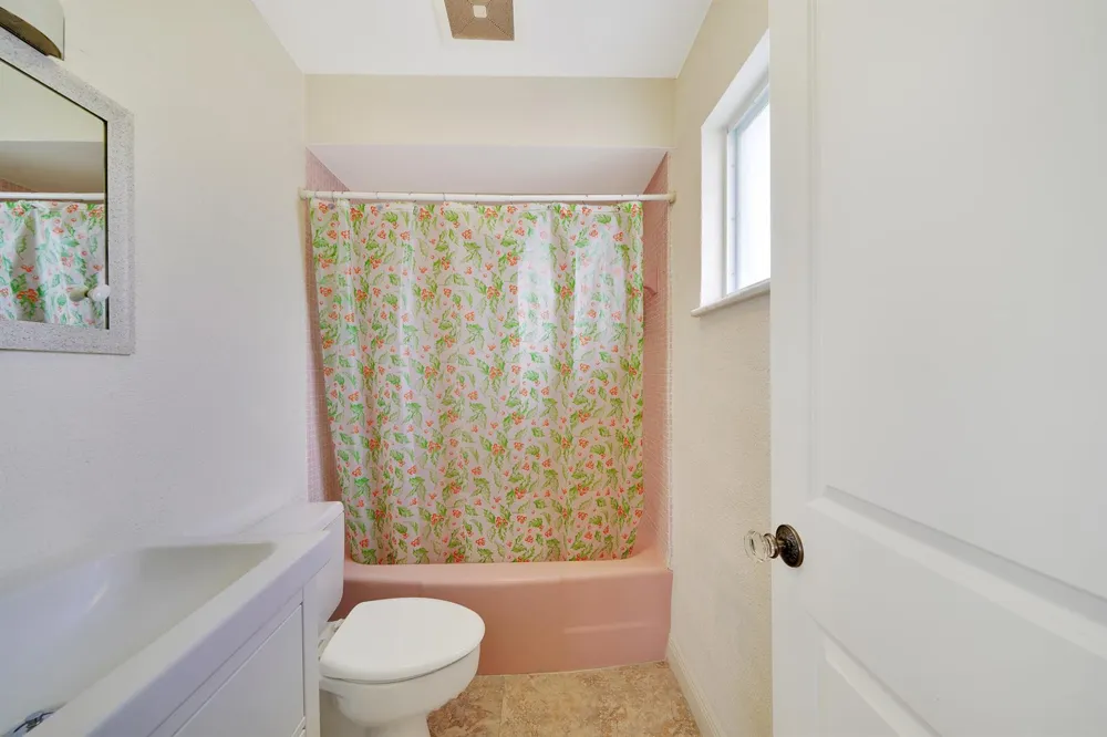 2701 Middle River Drive #11 Fort Lauderdale, FL 33306