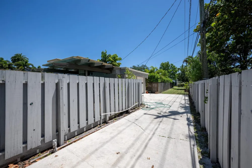 234 NE 21st Court Wilton Manors, FL 33305