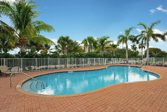 1928 Via Granada #1928 Boynton Beach, FL 33426