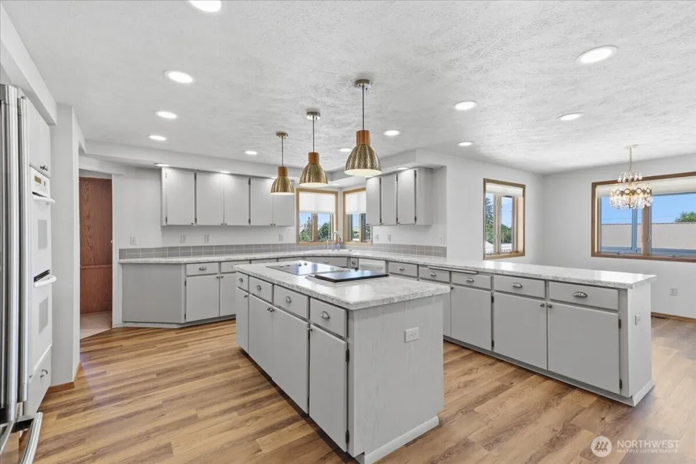 607 Brace SE Wilbur, WA 99185