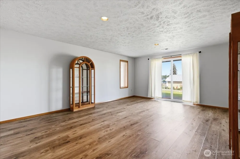 607 Brace SE Wilbur, WA 99185