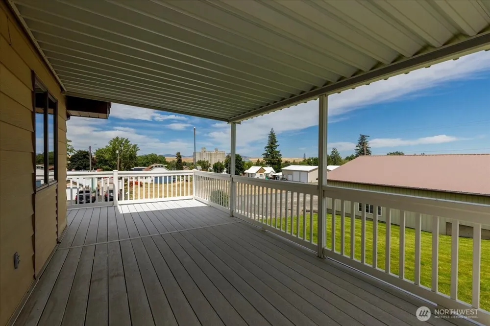 607 Brace SE Wilbur, WA 99185