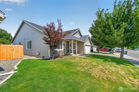 107 W 26th Avenue