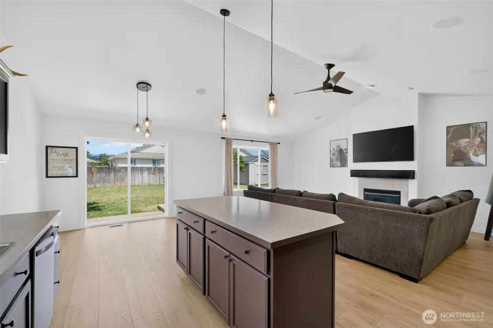 107 W 26th Avenue Ellensburg, WA 98926