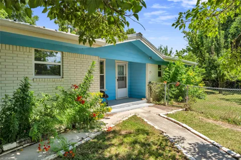 505 Chisum Trail