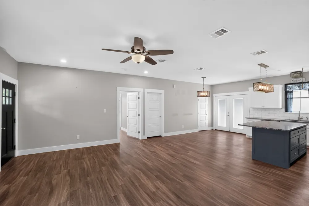 403 Lynch Street Smithville, TX 78957