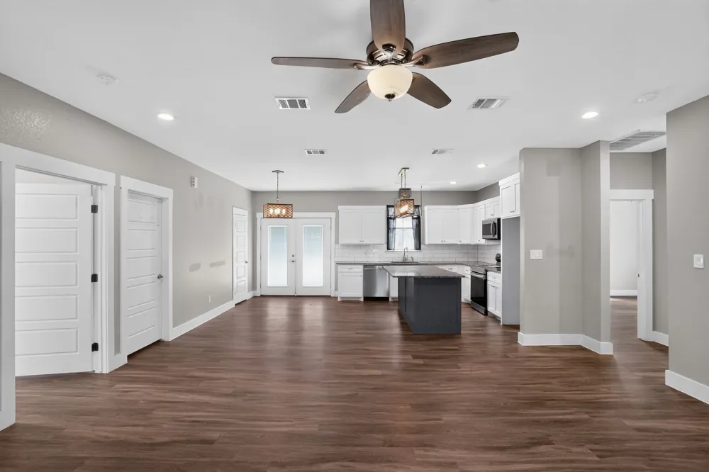403 Lynch Street Smithville, TX 78957