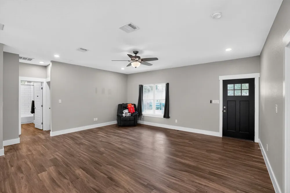 403 Lynch Street Smithville, TX 78957