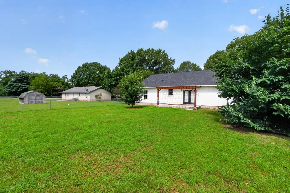 403 Lynch Street Smithville, TX 78957