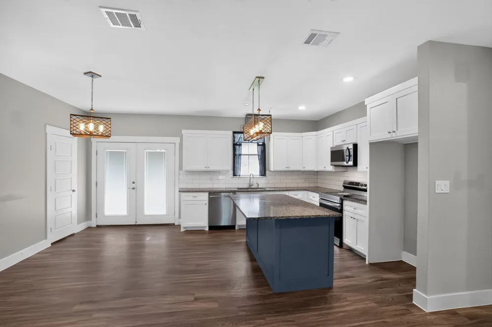 403 Lynch Street Smithville, TX 78957
