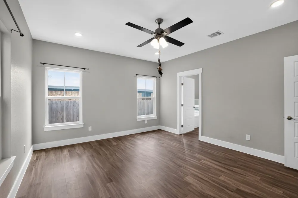 403 Lynch Street Smithville, TX 78957