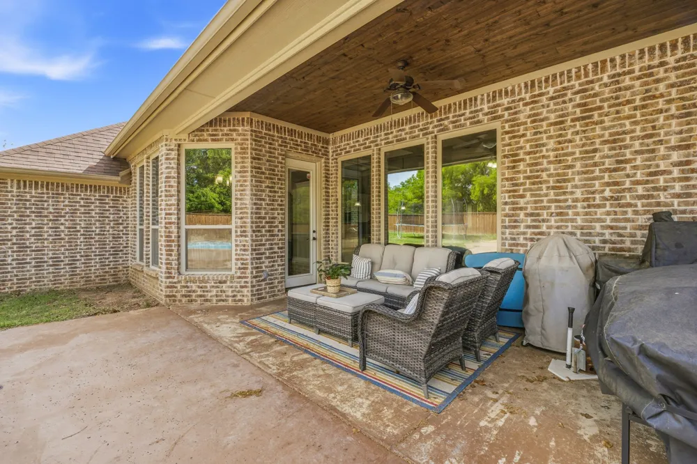 1035 Walking Horse Drive Stephenville, TX 76401