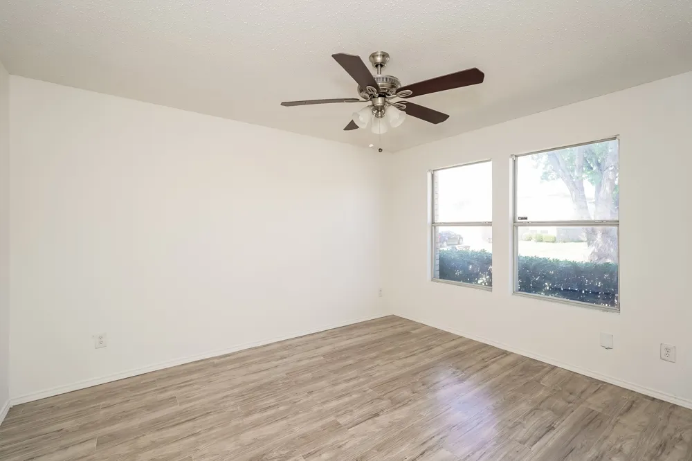 8717 Hunters Creek Drive Fort Worth, TX 76123