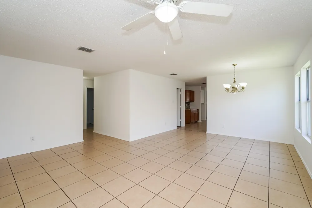 8717 Hunters Creek Drive Fort Worth, TX 76123