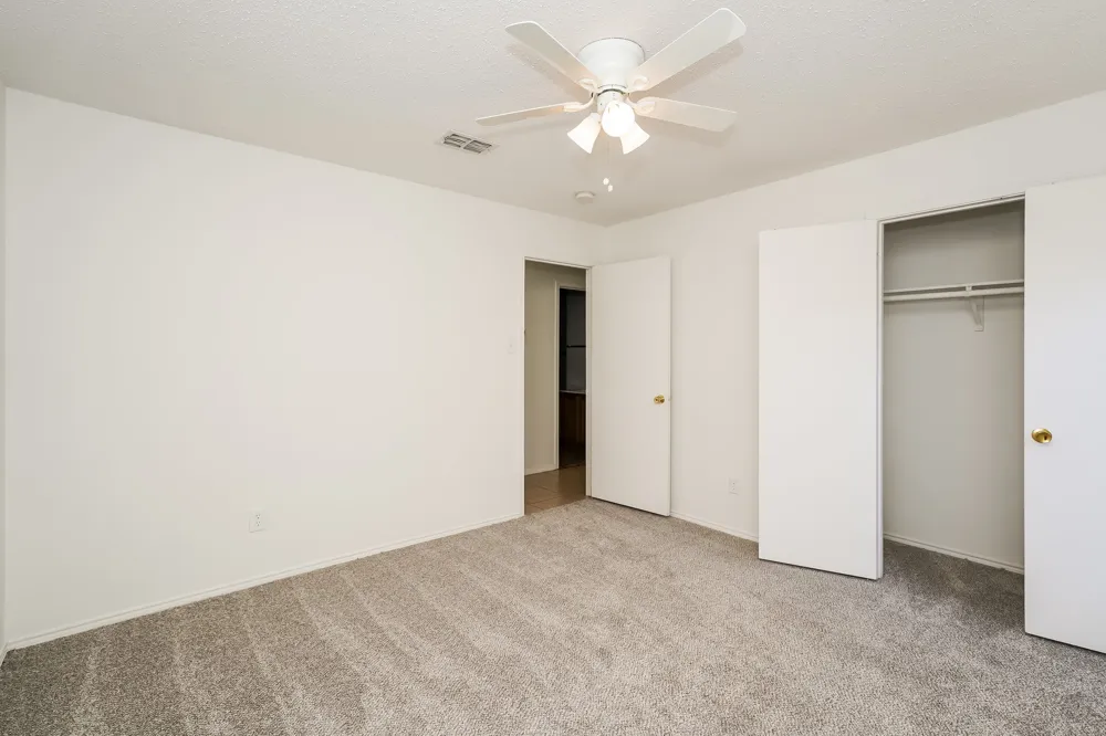 8717 Hunters Creek Drive Fort Worth, TX 76123