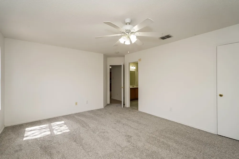 8717 Hunters Creek Drive Fort Worth, TX 76123