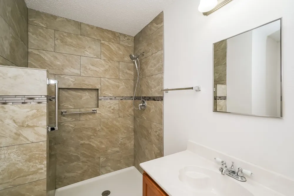 8717 Hunters Creek Drive Fort Worth, TX 76123