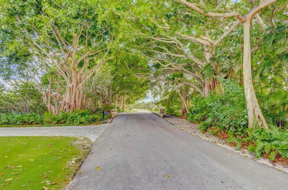 12404 Indian Road North Palm Beach, FL 33408