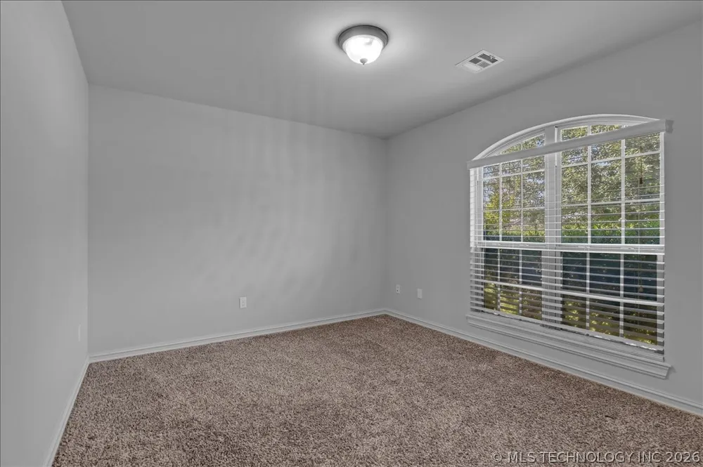1110 E 146th Court S Glenpool, OK 74033