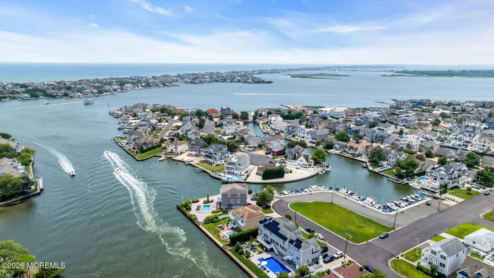 1501 Bel Aire Court W Point Pleasant, NJ 08742