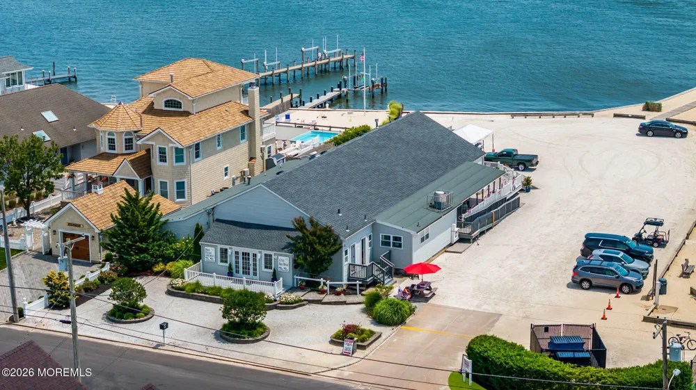 1501 Bel Aire Court W Point Pleasant, NJ 08742