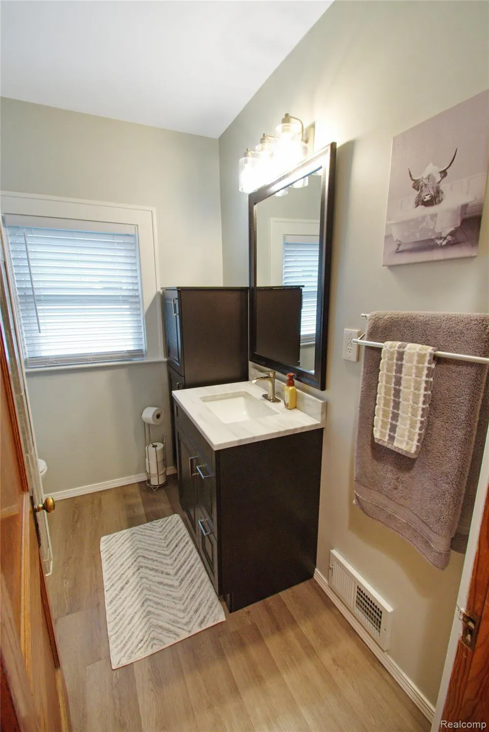 34 Moser Place Mt Clemens City, MI 48043