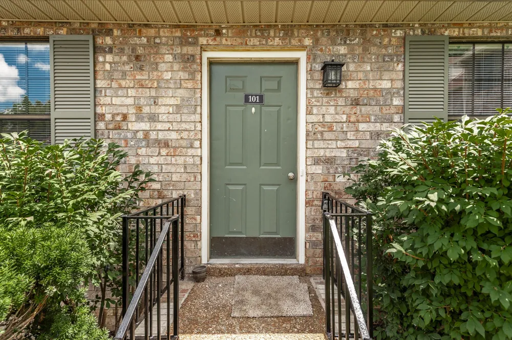 101 Deerpoint Ln Hendersonville, TN 37075
