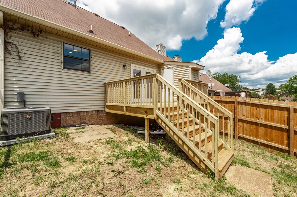 101 Deerpoint Ln Hendersonville, TN 37075