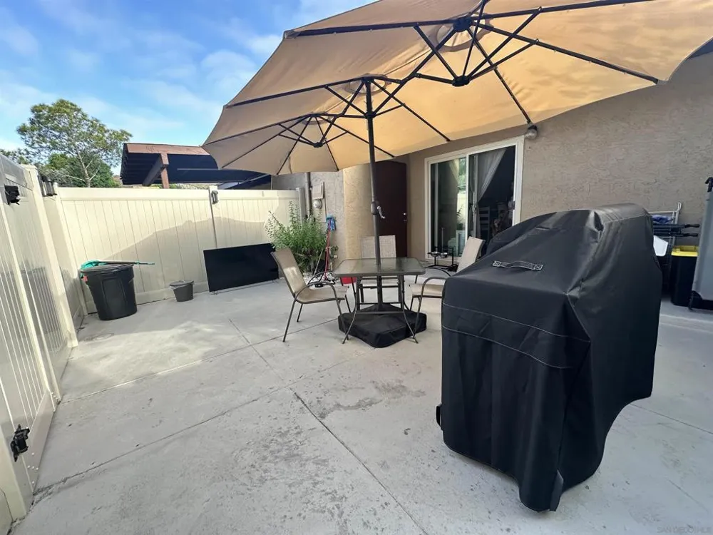 8741 Wahl Santee, CA 92071