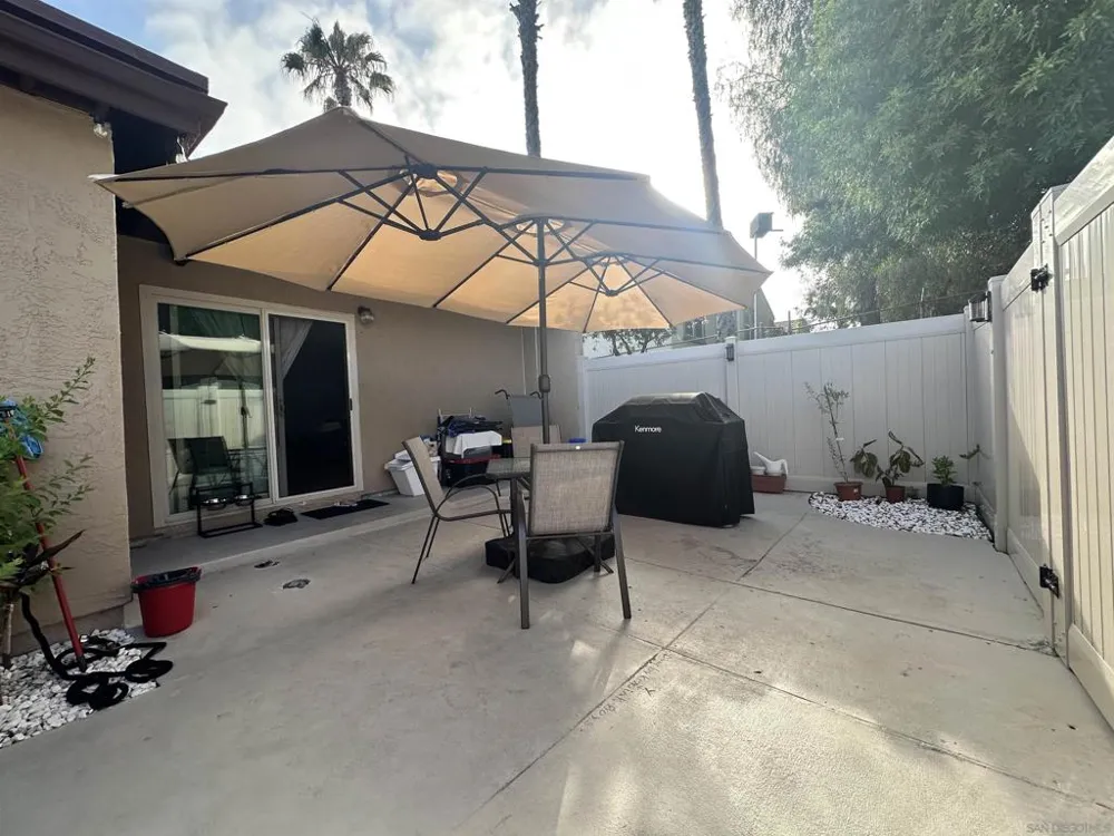 8741 Wahl Santee, CA 92071